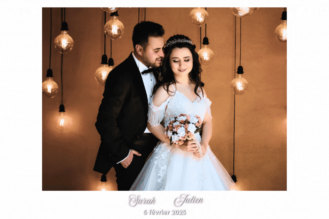Location de photobooth pour mariage à Thionville, trois formules tout compris avec installation, impressions incluses et personnalisation pour des souvenirs inoubliables.